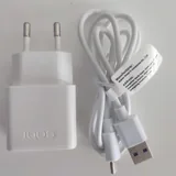 Зарядное устройство и USB-хаб 1