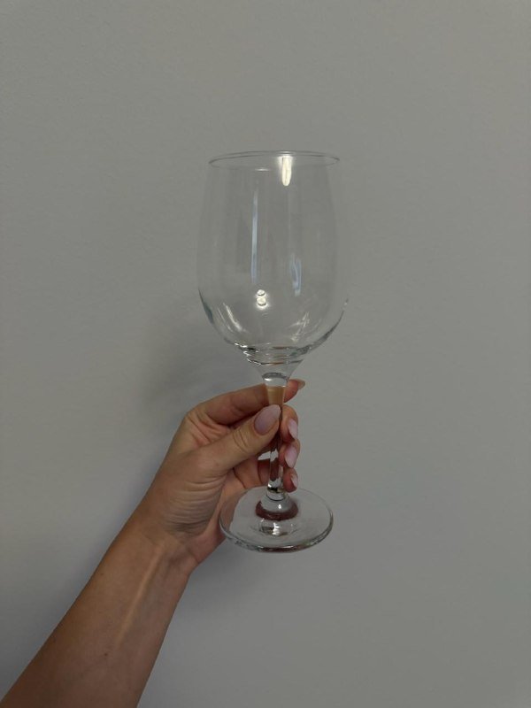 Бокалы, карточки рассадки, вазы, коробка для конвертов, подсвечники, подставки