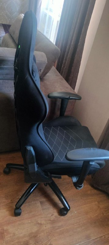 Компьютерное кресло тканевое с газлифтом и регулировкой 3