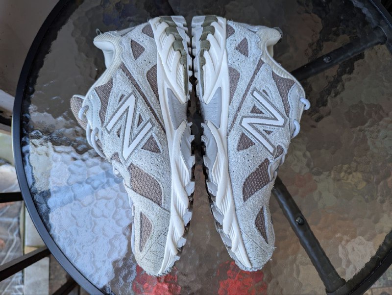 кроссовки New Balance 610 4