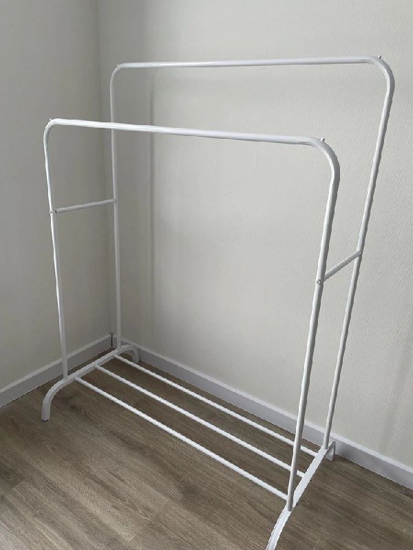 Напольная вешалка