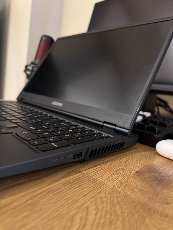 Lenovo Legion 5, ноутбук 3