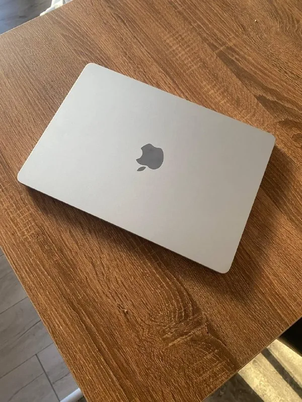 MacBook Air M4