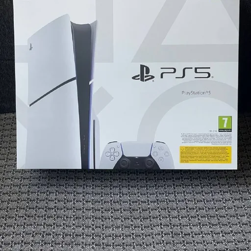 PS5 Slim 1TB White Disc Version