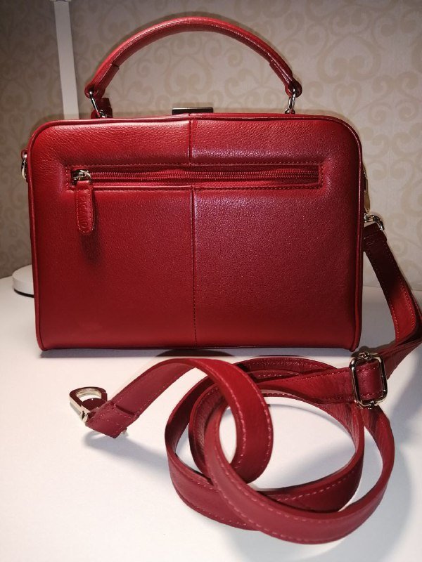 Женская сумка из натуральной кожи PICARD красного цвета 3