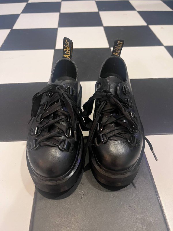 Dr Martens женские черные ботинки размер 37 2