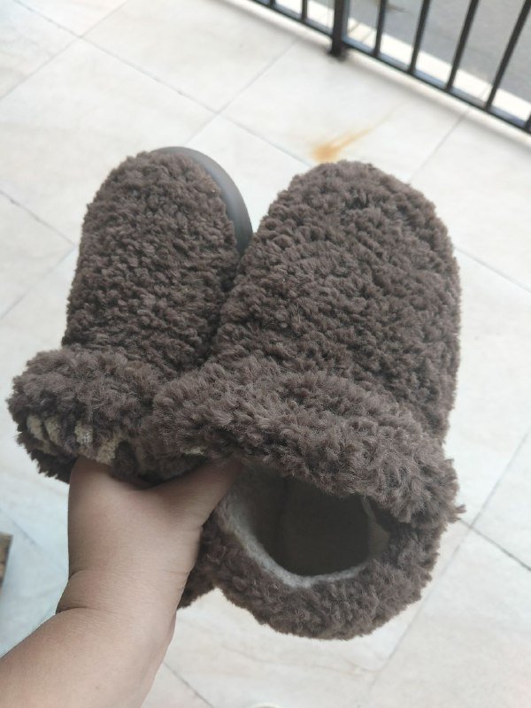 Тапки теплые, форма для запекания, маски, экран для кондиционера, крышка, средство от комаров, плед