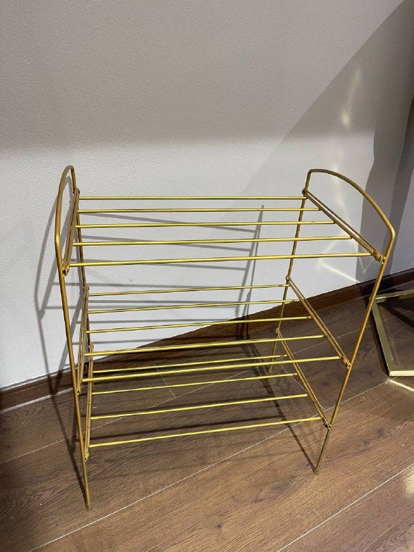 Стеллаж дизайнерский, кресла, столик, пуфик, обувница, часы 10