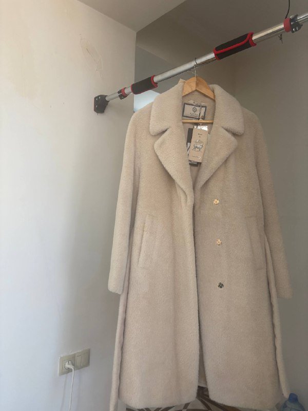 Новое пальто шерстяное женское