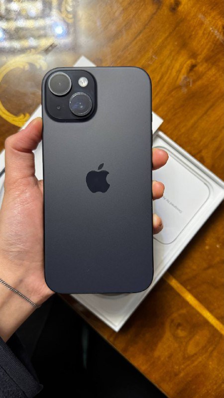 iPhone 15 128GB в идеальном состоянии 2
