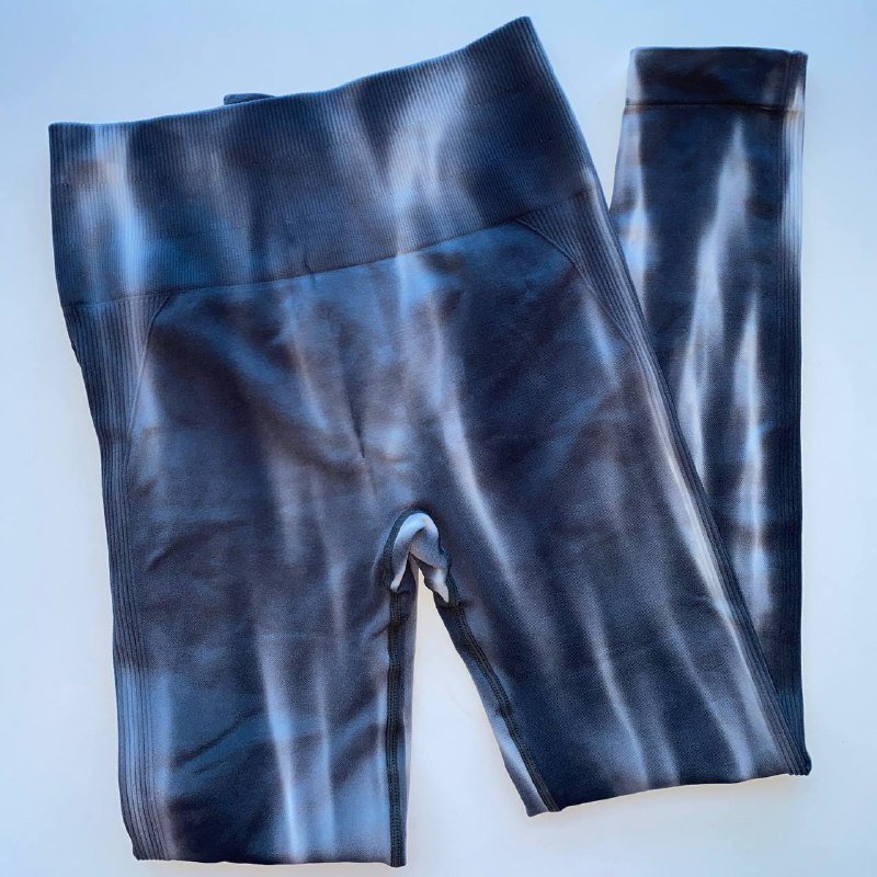 Спортивные леггинсы с пуш-ап эффектом