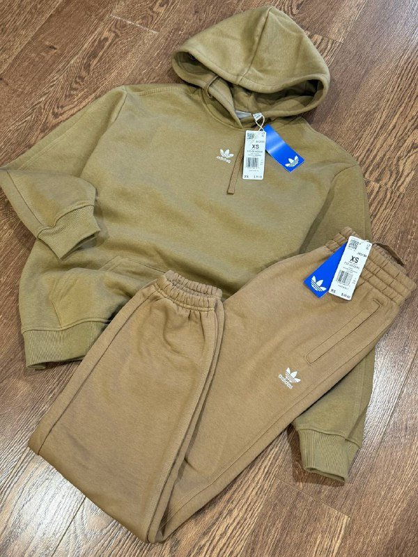 Костюм Adidas на флисе XS