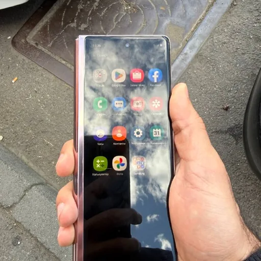 Samsung Galaxy Z Fold2 5G