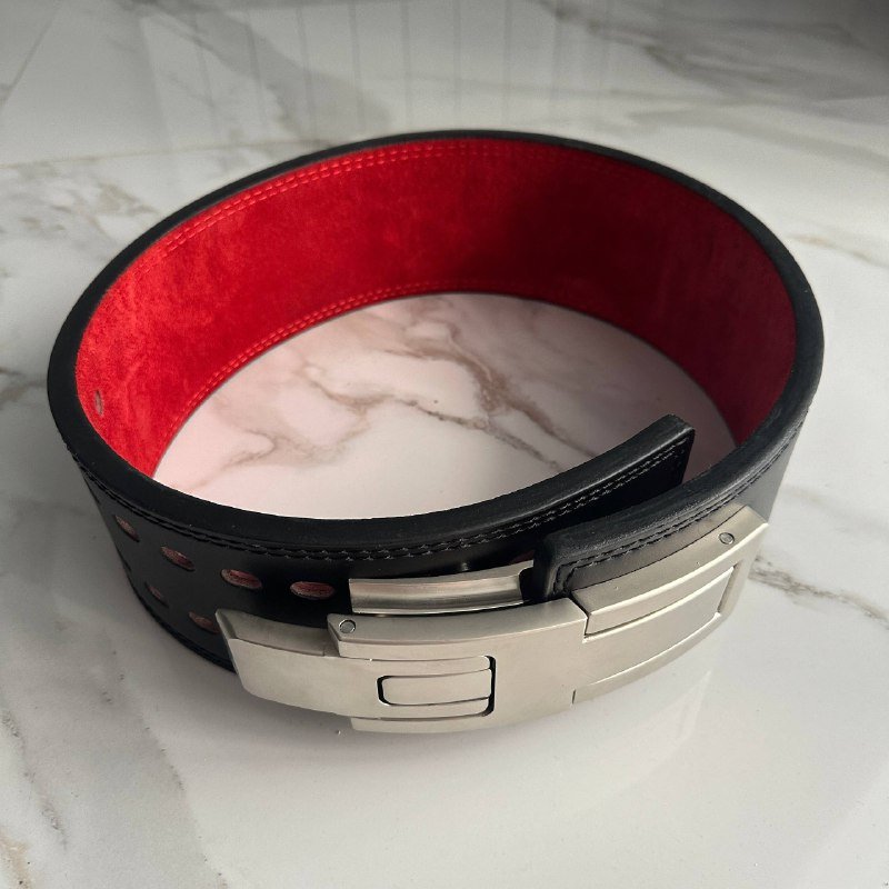 Ремень для пауэрлифтинга и фитнеса