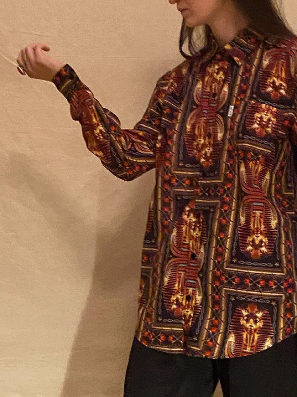 Атласная рубашка с ярким принтом slim-fit s-m 4