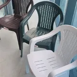 Пластиковые стулья 1