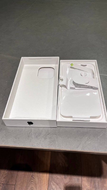 iPhone 16 Pro Max 256GB 5