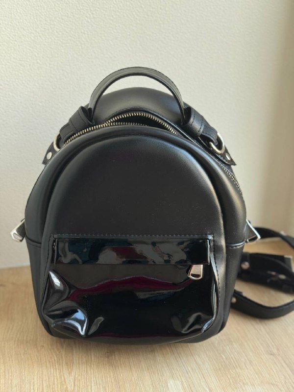 Рюкзак kuraga, босоножки, кеды белые