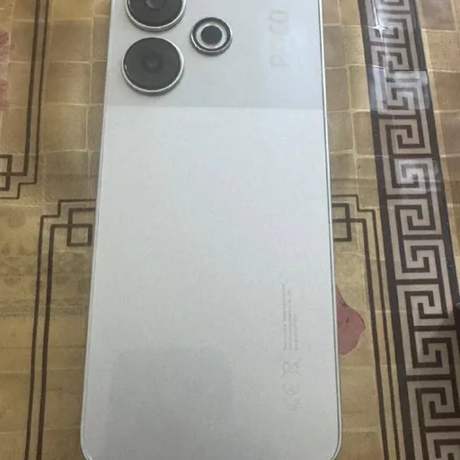 Poco M6