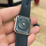 Apple Watch SE первого поколения 40 мм 3