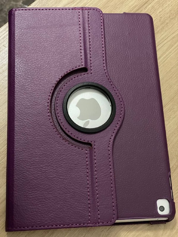 iPad 7-го поколения с новым чехлом