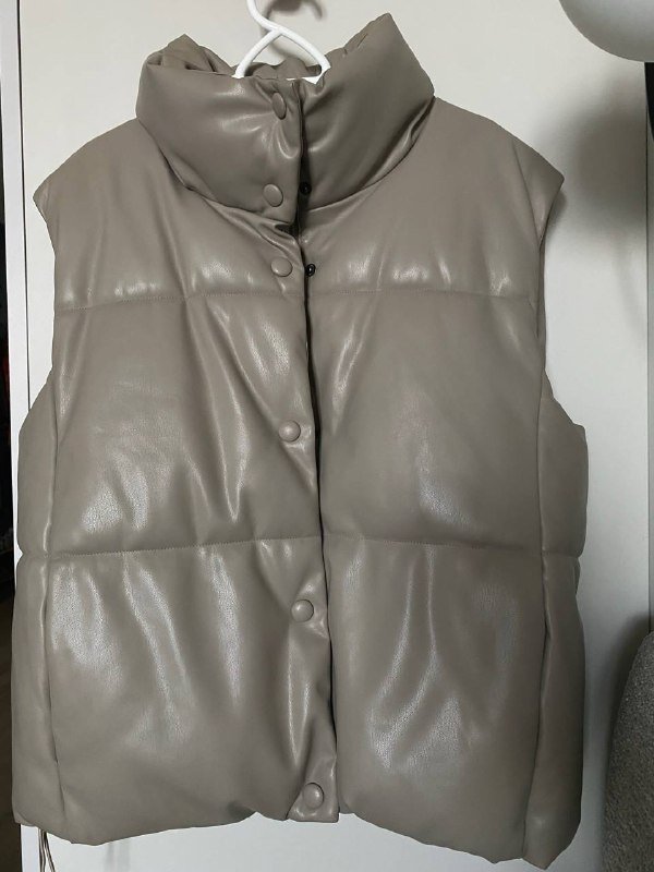 Жилетка женская