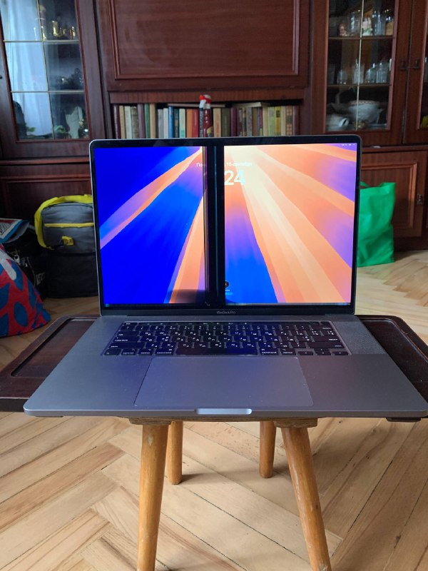 Macbook 16 pro 2019 i9 1tb 16gb 5500m 2