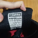 Globe Tilt Black Red 1