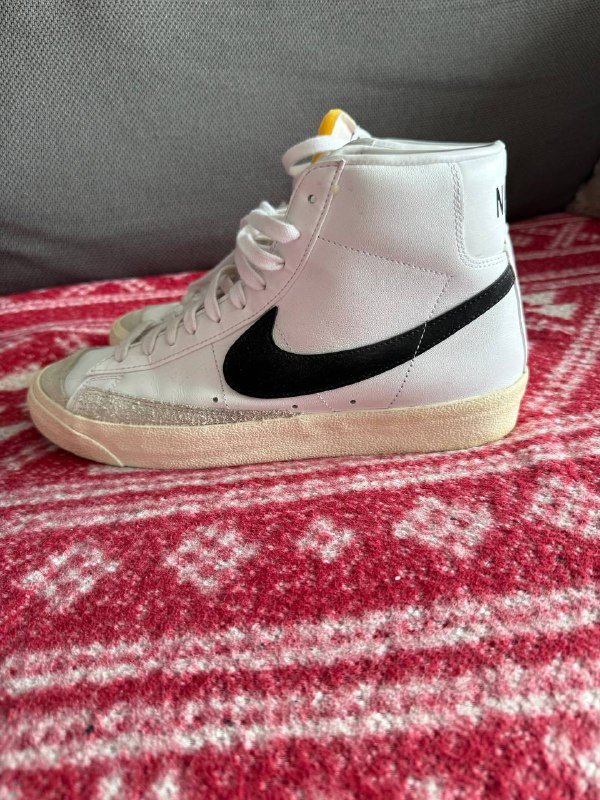 Nike белые мужские кроссовки 43-44