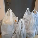 Пакет женской одежды, угги, шарфы, сумка 10
