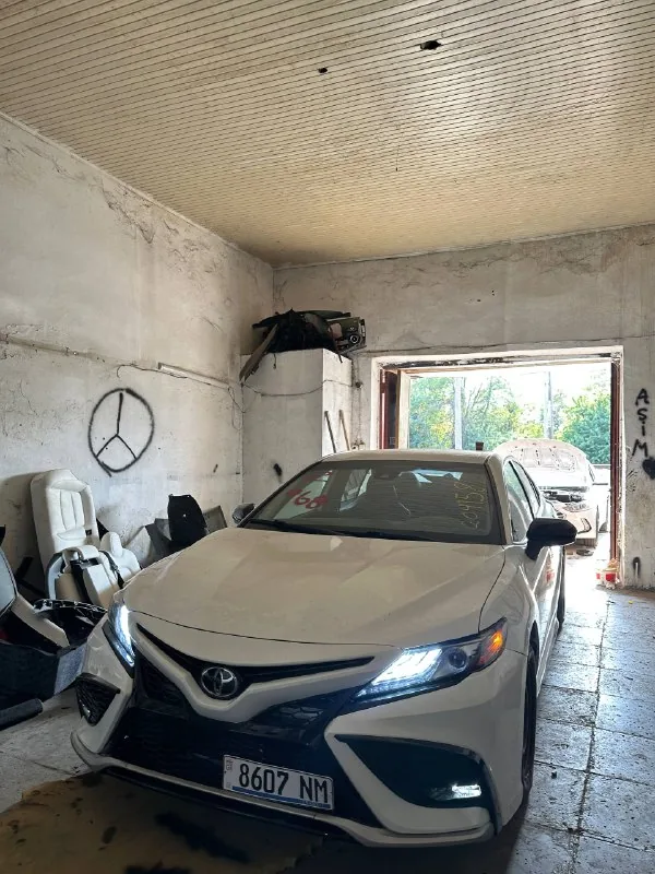 Toyota Camry, Subaru Crosstrek 1