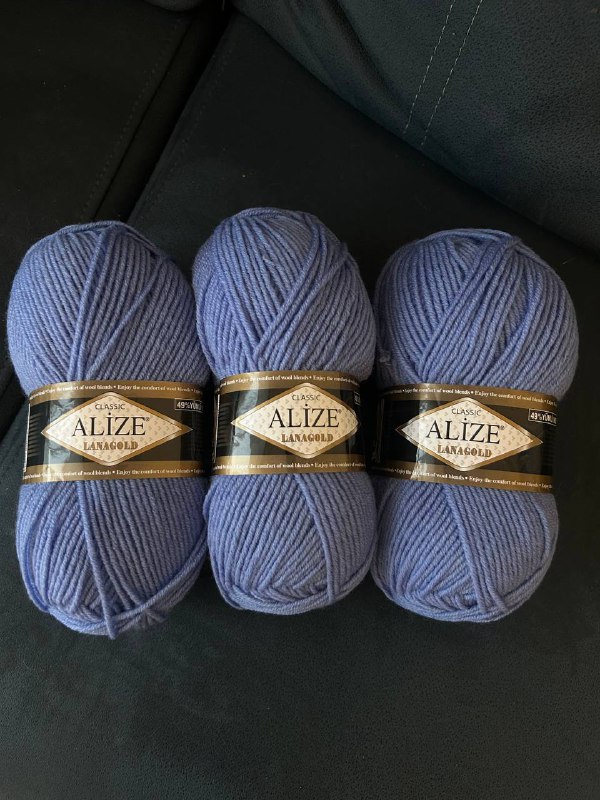 Sony FDR-X3000, рубашка Columbia, пиццамейкер, юбка, сарафан, наушники, пряжа, горшок 8