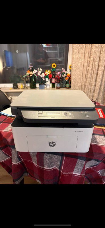 HP Laser MFP 135a 3-в-1 принтер сканер копир 1