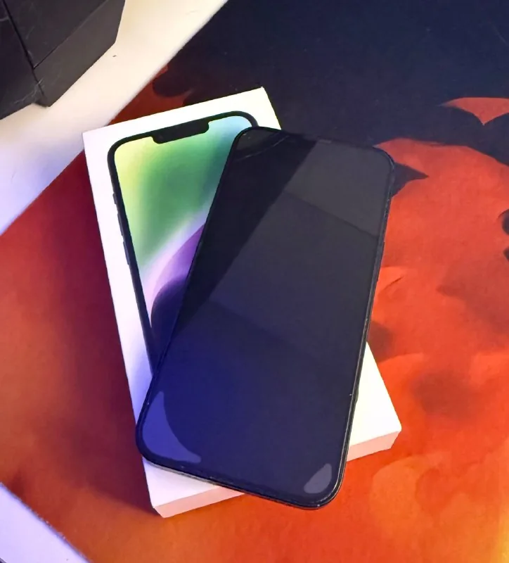 iPhone 14 1