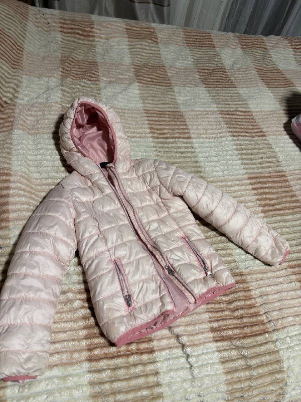 Куртки для девочки 4-5 лет 2