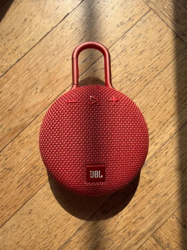 JBL колонка
