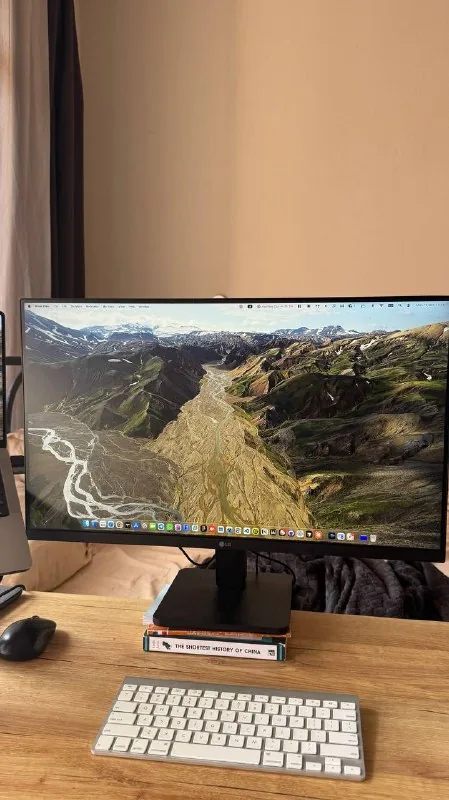 Монитор LG 27MR400 1