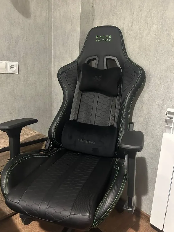 Игровое кресло Razer Edition 1