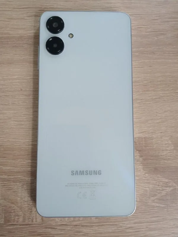 Samsung Galaxy A06 128 ГБ 1