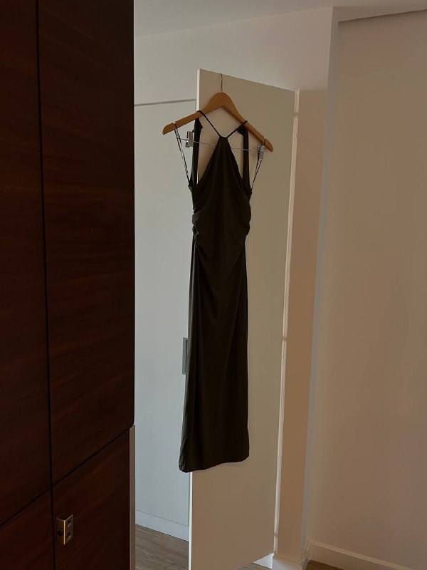 Женское платье Zara, размер S 3
