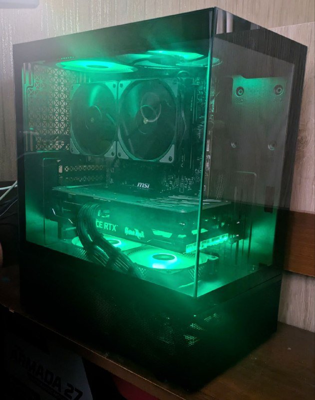 Материнская плата MSI B650-S WiFi, R5 7500f, Gskill F5 32GB, Palit RTX 3070 TI, Evga 750W, 1st Player Miku
