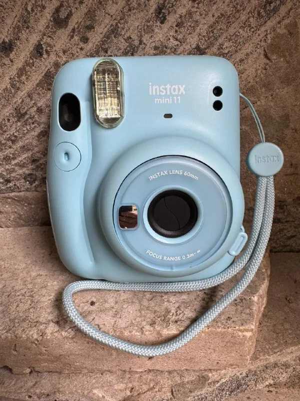Fujifilm Instax Mini 11 1