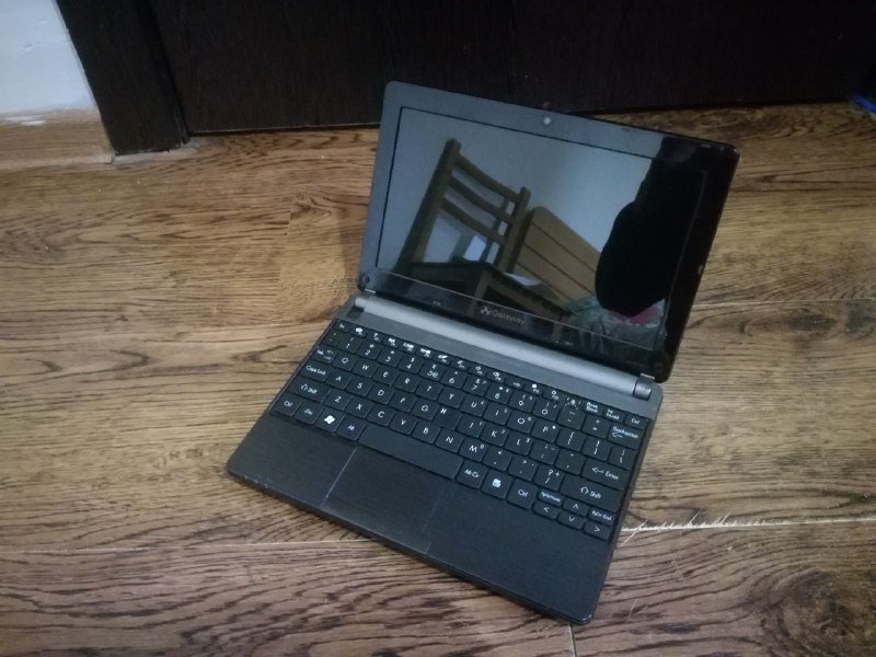 Нетбук Gateway 2