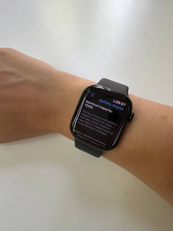 apple watch series 10 GPS 42mm jet black aluminum 4