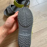 Сандалии Crocs, кроссовки adidas 2