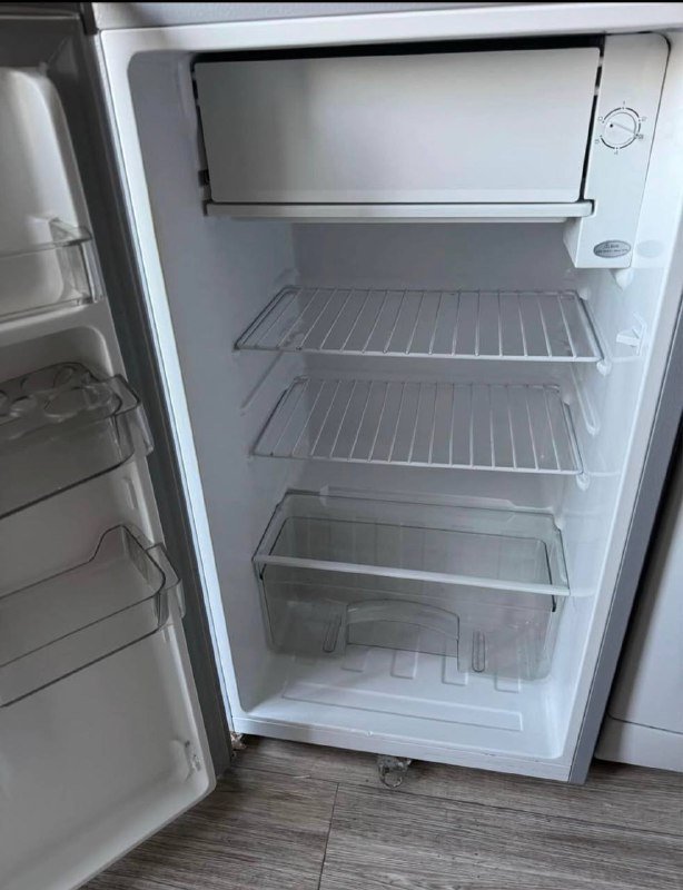 Холодильник 2