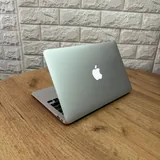 MacBook Air 11 2
