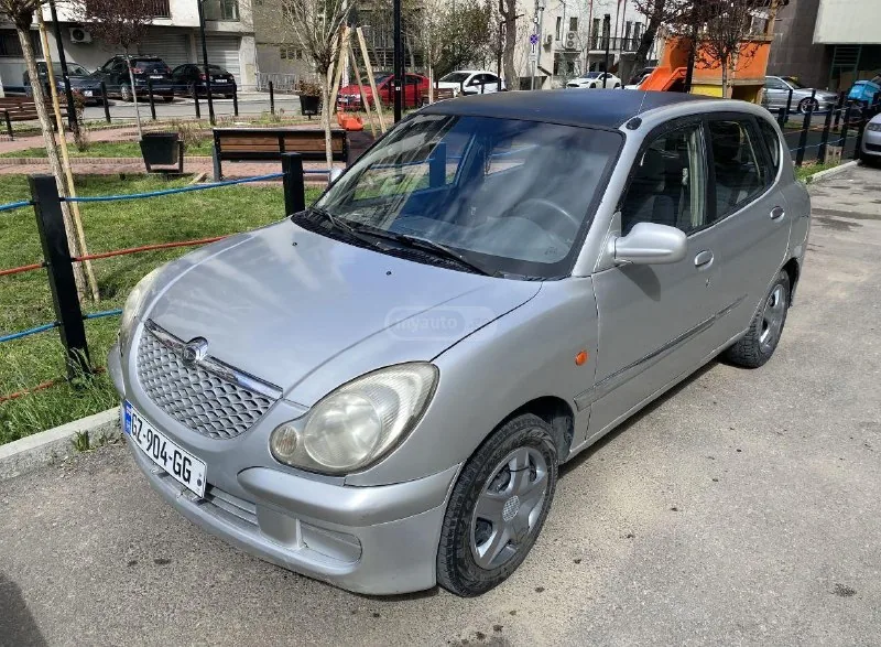 Автомобиль