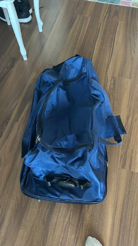 Большая сумка на колесиках