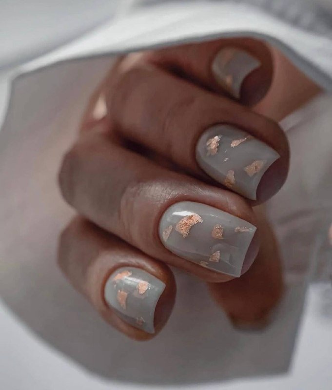 Маникюр с идеальной формой и стойким покрытием